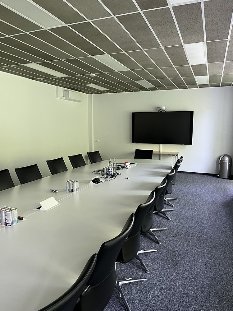 Großer Konferenzraum